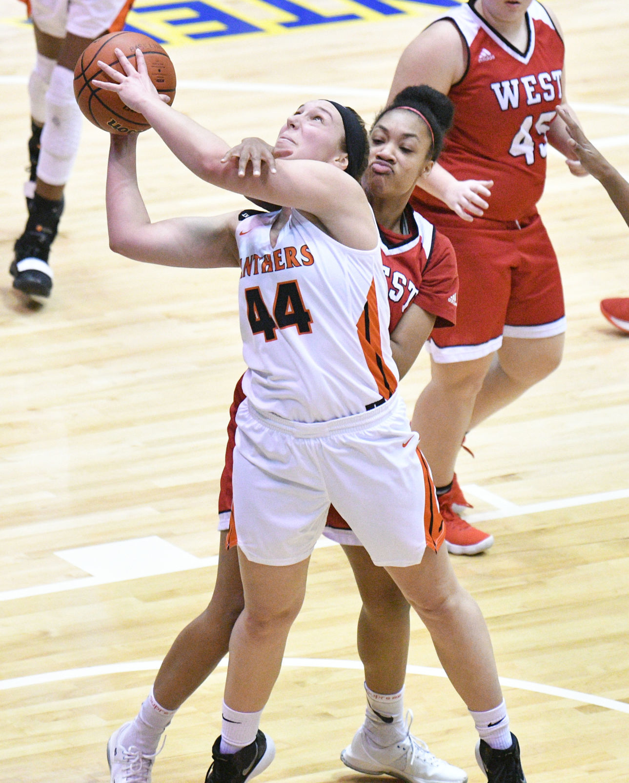 IHMVCU Shootout - Davenport West vs. United Township